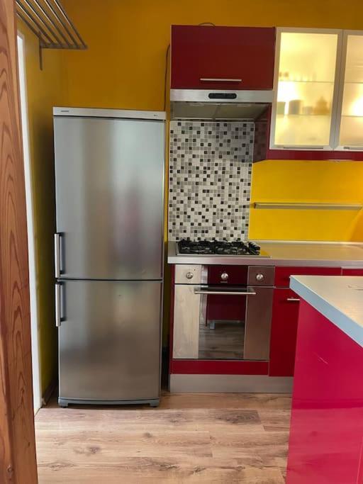 2,5 Izbovy Apartman V Ruzinove S Parkovanim Zdarma Братислава Экстерьер фото
