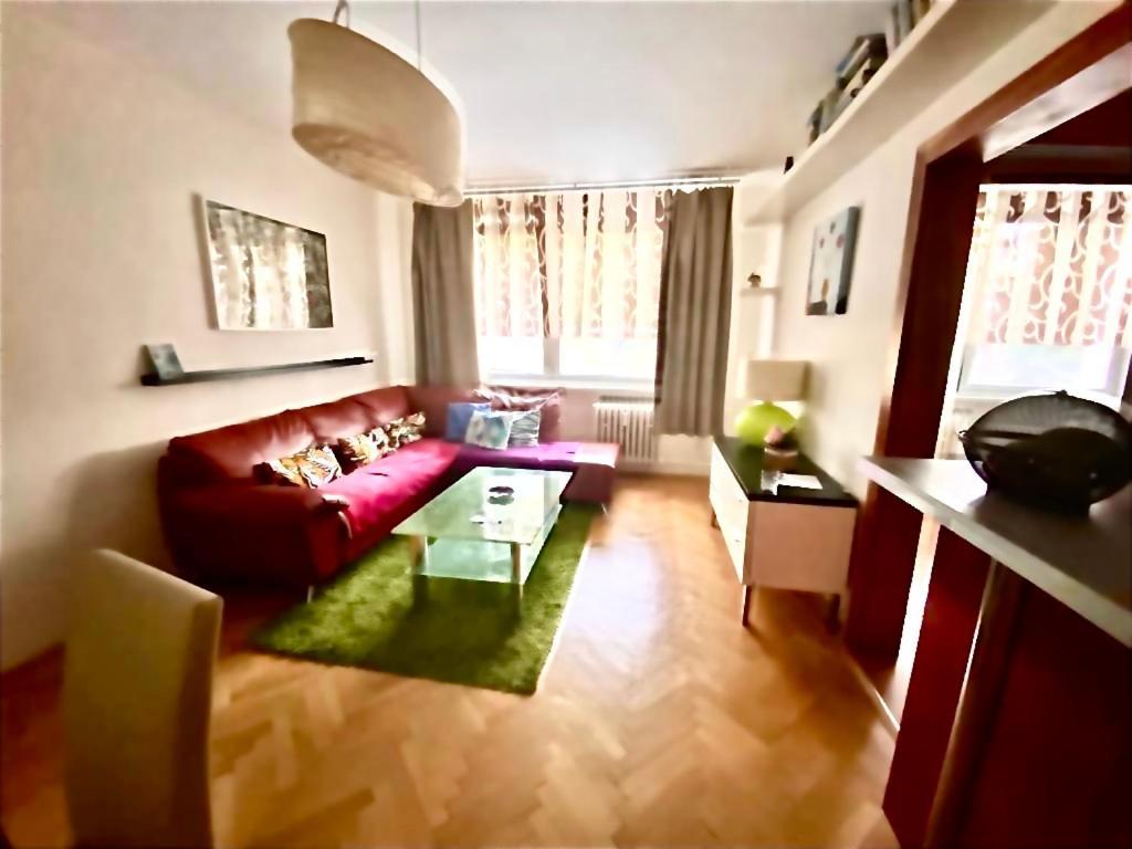 2,5 Izbovy Apartman V Ruzinove S Parkovanim Zdarma Братислава Экстерьер фото